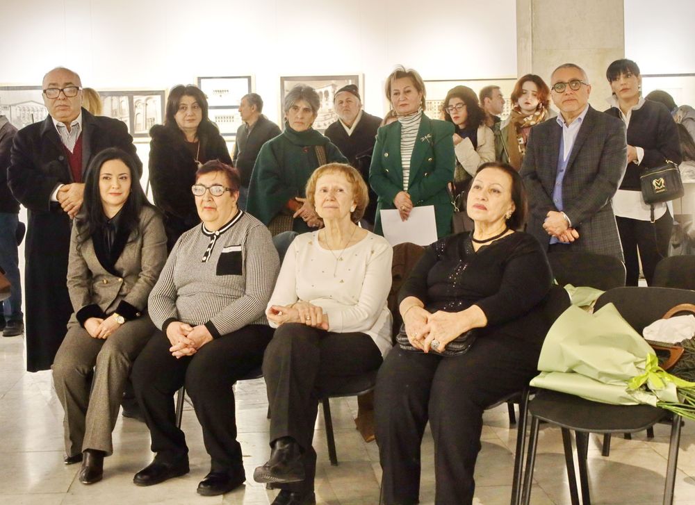 «Երկիր կառուցած մարդը...»