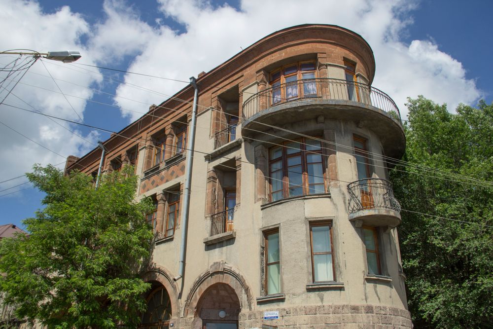 Հովհաննես Քաջազնունի