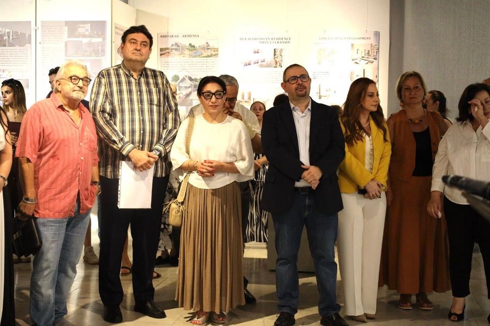 «Դեպի ժամանակակից ճարտարապետություն»