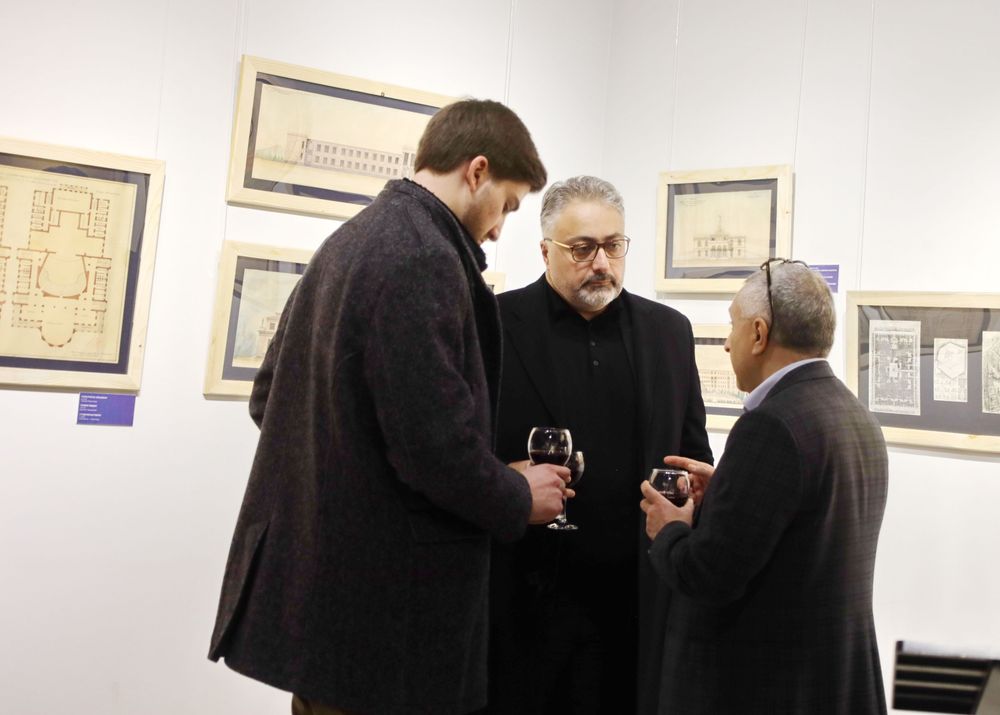 «Երկիր կառուցած մարդը...»