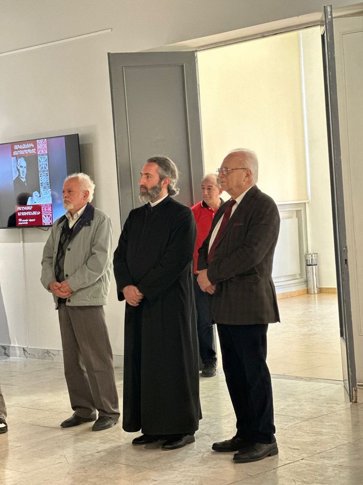 ՈՍԿԵՁԵՌԻԿ ՃԱՐՏԱՐԱՊԵՏԸ